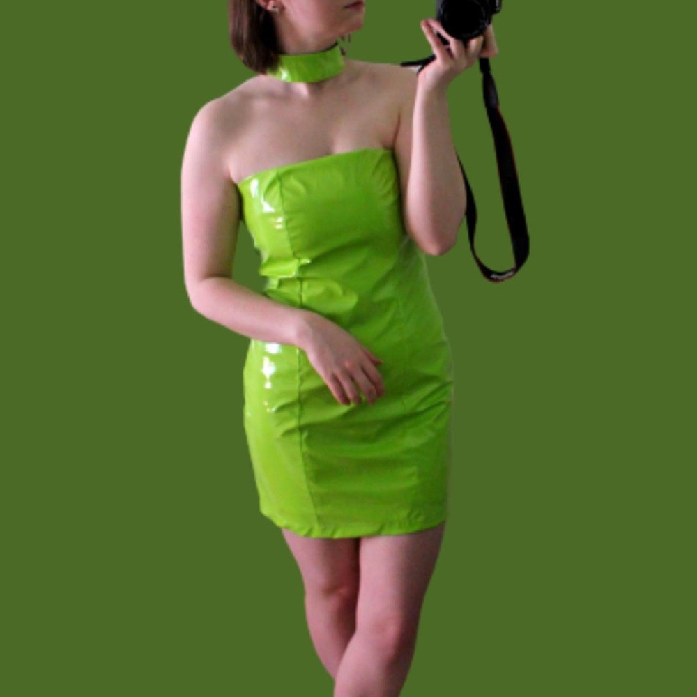 CAPSULE 98 NEON GREEN RETRO INSPIRED MINI DRESS with matching choker! NWOT